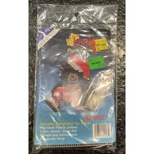 Back Street Jingles Christmas Plastic Canvas Teddy Bear Magnet Kit #11013 NOS